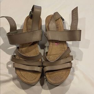 Stylish Taupe Strappy Sandals